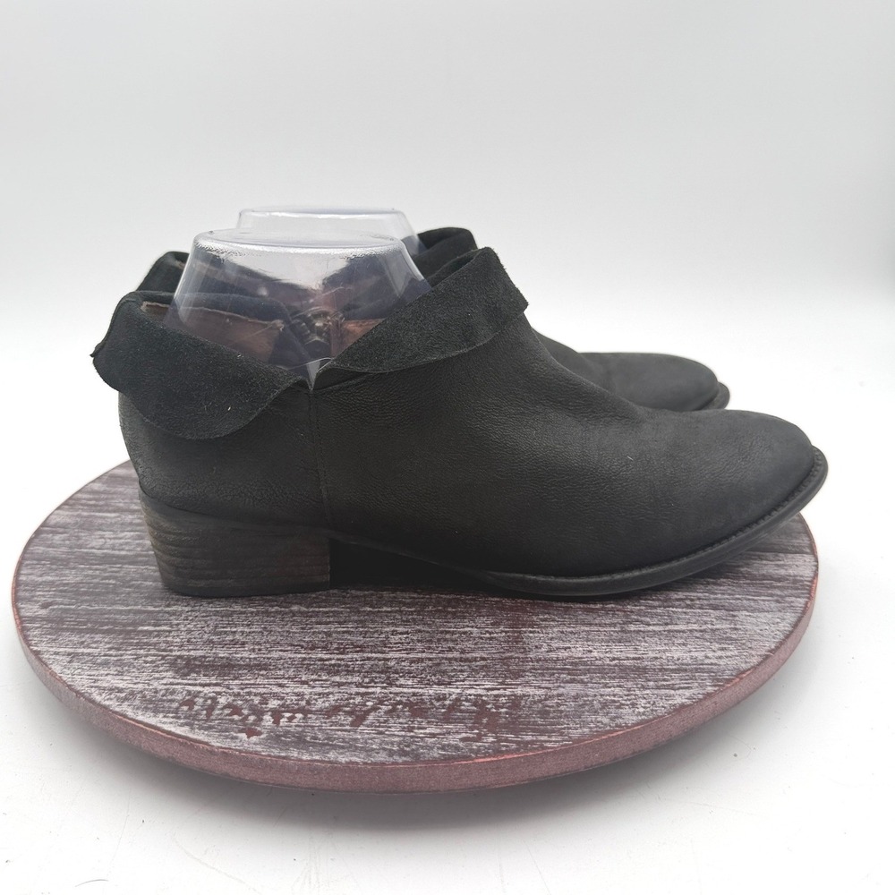 Lucky Brand Boots Womens Size 9 Genuine Leather Suede Fold Over Ankle Bootie